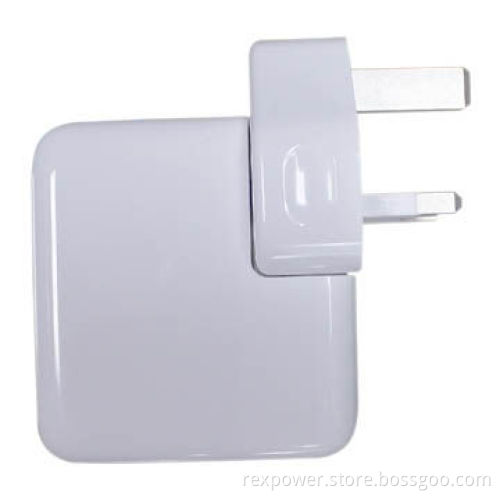 Mobile Phone Chargers with 100-240V AC Input Range, 5V DC/1A Output